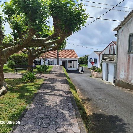 Al Luso Brasileiro Appartement Lajes das Flores Buitenkant foto